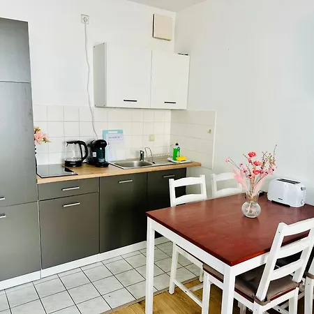 Mit Balkon In - 12 Min Vom Hauptbahnhof Mit S-bahn * Leipzig